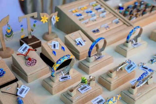 2021麗江文博會(huì) 文化魅力綻放，特色產(chǎn)品引領(lǐng)風(fēng)潮